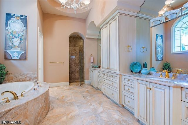 7326 Tilden LN, Naples, FL 34108