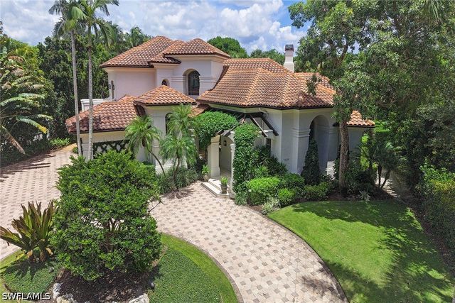 7326 Tilden LN, Naples, FL 34108