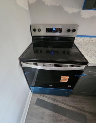 8370 13TH STREET N A, St Petersburg, FL 33702