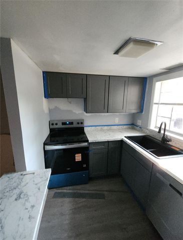 8370 13TH STREET N A, St Petersburg, FL 33702