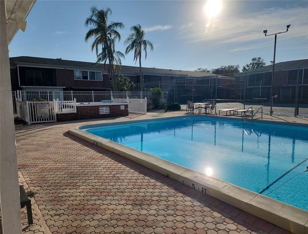 8370 13TH STREET N A, St Petersburg, FL 33702