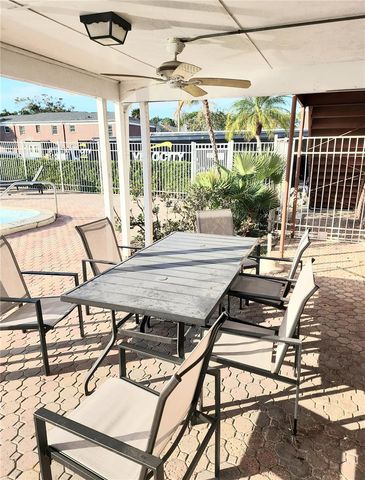 8370 13TH STREET N A, St Petersburg, FL 33702