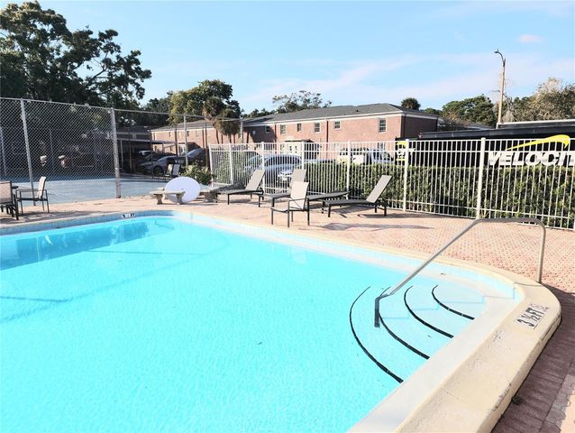 8370 13TH STREET N A, St Petersburg, FL 33702