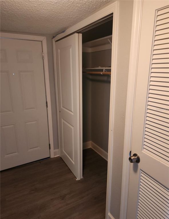 Image 2 of property listing at 8370 13TH STREET N A, St Petersburg, FL 33702