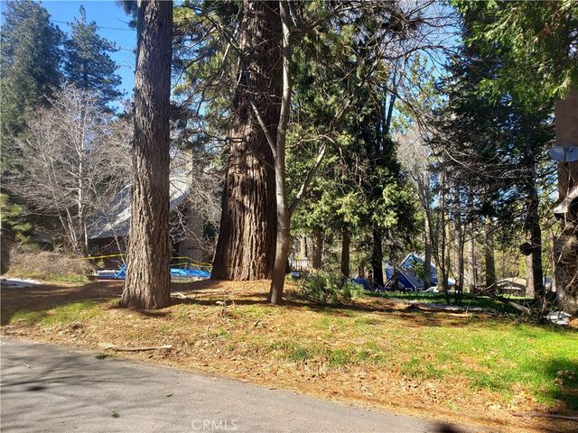 22886 Azalia Lane, Crestline, CA 92325
