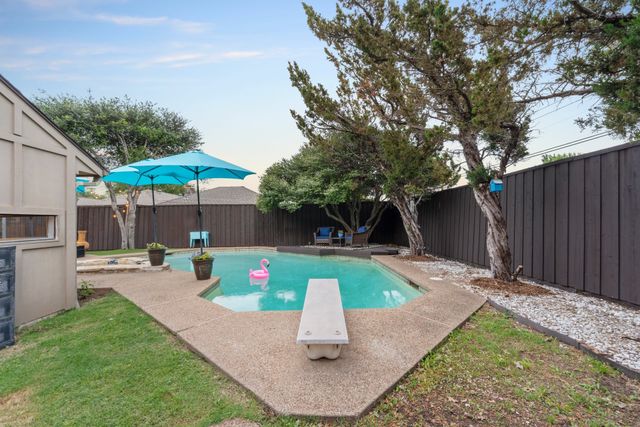 3716 Solarium Place, Plano, TX 75075