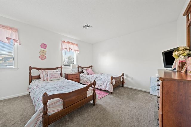 86 Abington Rd 86, Danvers, MA 01923