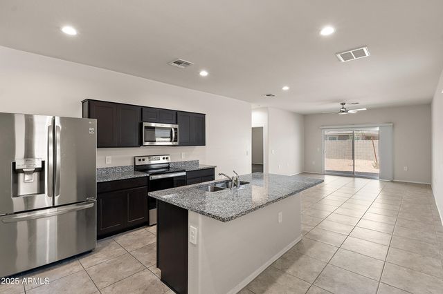 35266 W SAN SISTO Avenue, Maricopa, AZ 85138