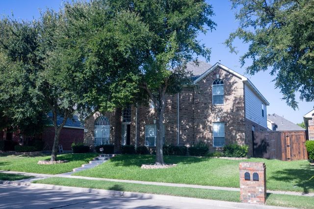 8301 Skyridge Drive, Plano, TX 75025