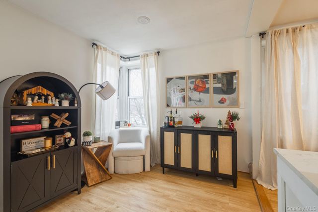 209-25 18th Avenue 3F, Bayside, NY 11360