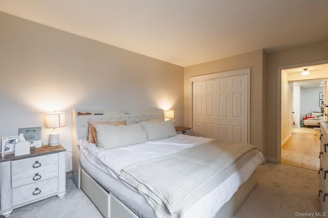 209-25 18th Avenue 3F, Bayside, NY 11360