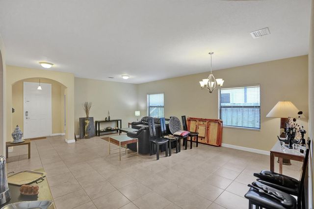 109 NE 26th Terrace, Homestead, FL 33033