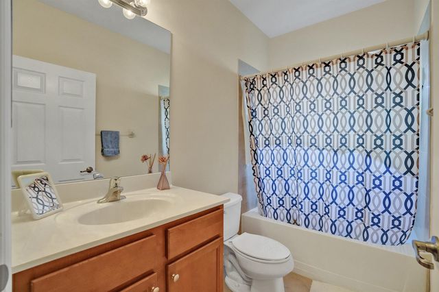109 NE 26th Terrace, Homestead, FL 33033