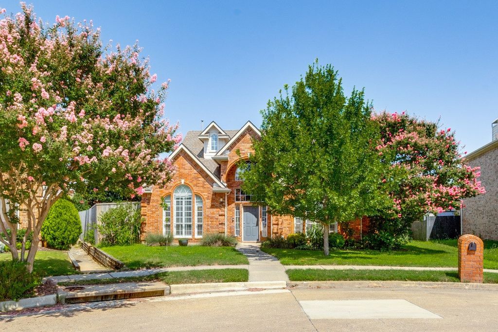 3701 Daffodil Lane, Mckinney, TX 75070