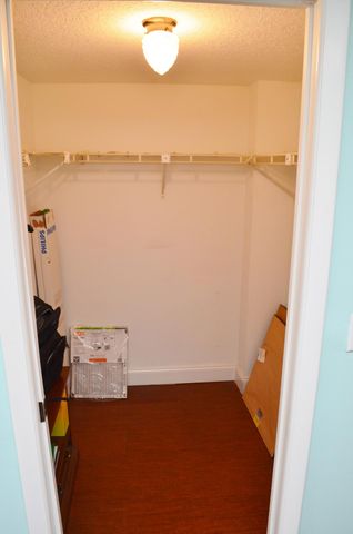 5370 Las Verdes Circle 221, Delray Beach, FL 33484