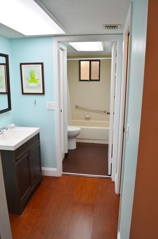 5370 Las Verdes Circle 221, Delray Beach, FL 33484