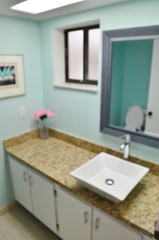 5370 Las Verdes Circle 221, Delray Beach, FL 33484