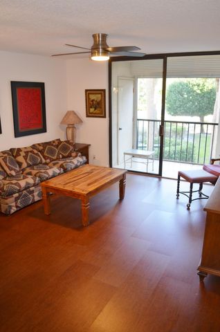 5370 Las Verdes Circle 221, Delray Beach, FL 33484