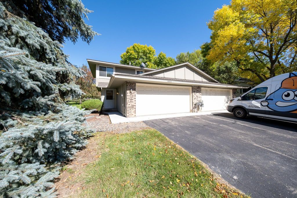 13642 86th Avenue N, Maple Grove, MN 55369 — photo 2