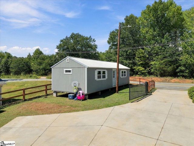 354 Old Rutherford Road, Taylors, SC 29687