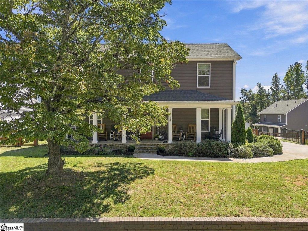 354 Old Rutherford Road, Taylors, SC 29687