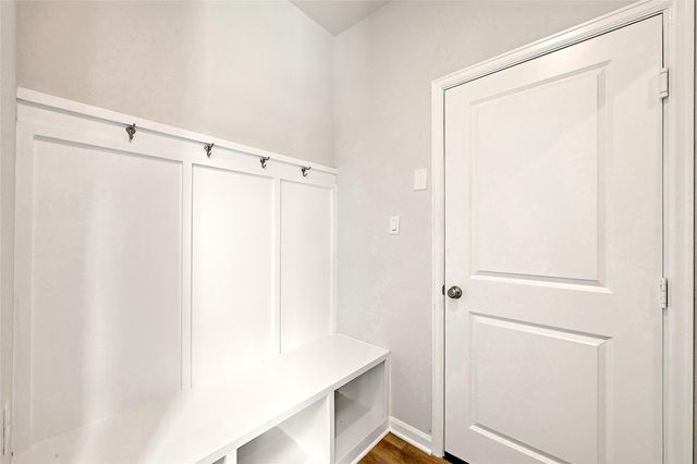 301 Banyon DR, Liberty Hill, TX 78642