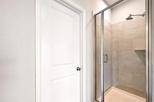 301 Banyon DR, Liberty Hill, TX 78642