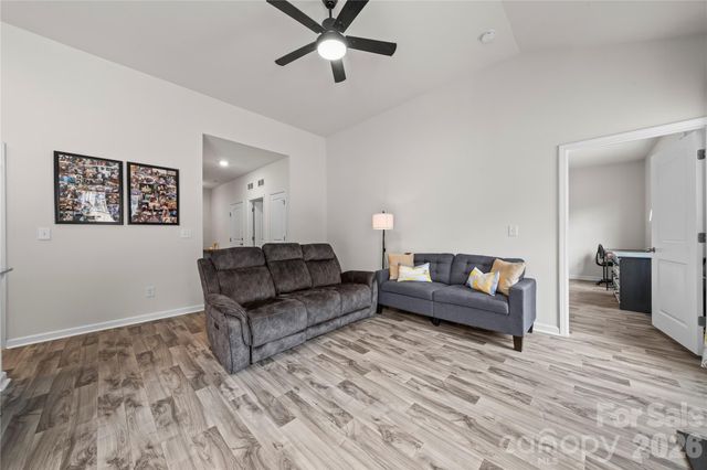 7380 Latham Way, Denver, NC 28037