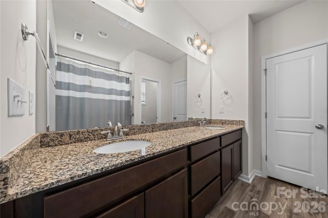 7380 Latham Way, Denver, NC 28037