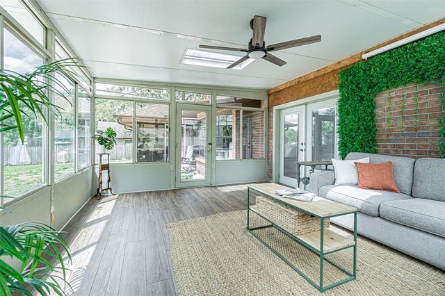 1107 OAKRIDGE MANOR DRIVE, Brandon, FL 33511