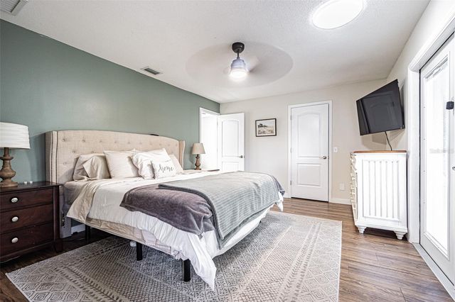 1107 OAKRIDGE MANOR DRIVE, Brandon, FL 33511