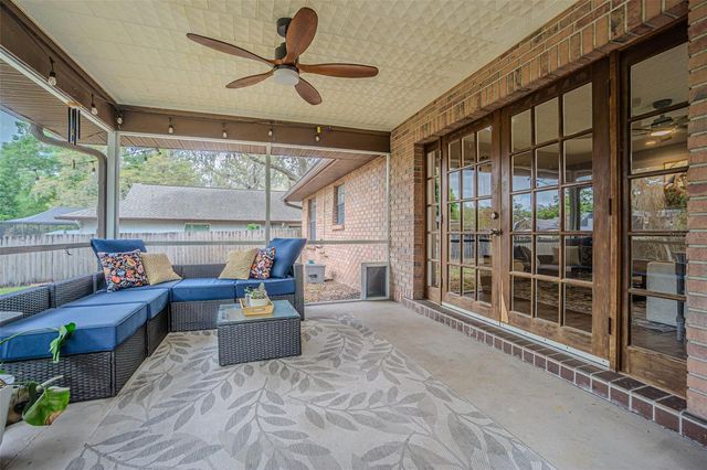 1107 OAKRIDGE MANOR DRIVE, Brandon, FL 33511