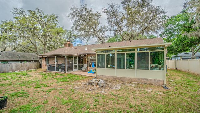 1107 OAKRIDGE MANOR DRIVE, Brandon, FL 33511