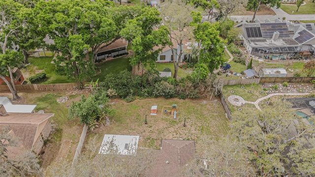 1107 OAKRIDGE MANOR DRIVE, Brandon, FL 33511