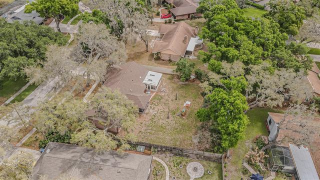 1107 OAKRIDGE MANOR DRIVE, Brandon, FL 33511