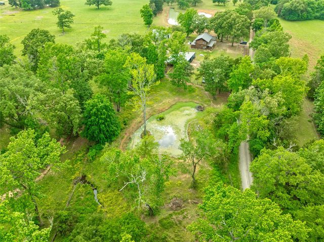 1105 County Road 1420, Bogata, TX 75417