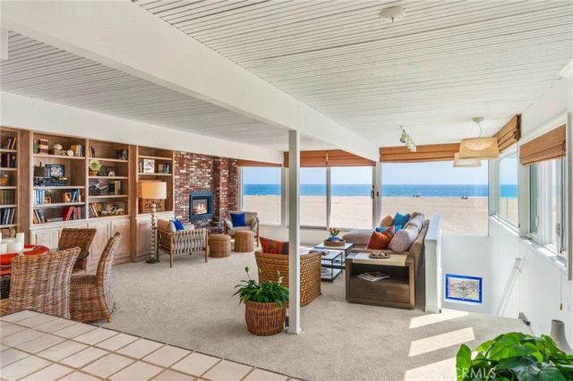 6910 W Oceanfront, Newport Beach, CA 92663
