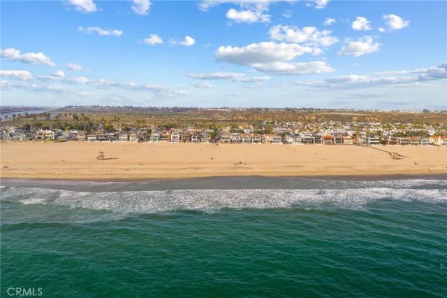 6910 W Oceanfront, Newport Beach, CA 92663