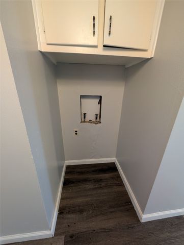 818 Calvin Drive, Garland, TX 75041