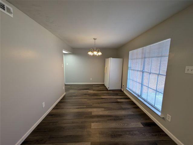 818 Calvin Drive, Garland, TX 75041