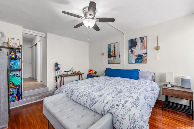 531 Hahaione Street 6C, Honolulu, HI 96825