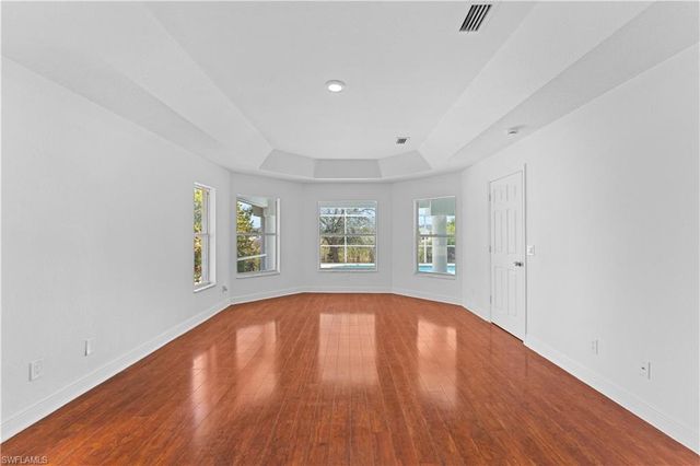 1317 NE 5th PL, Cape Coral, FL 33909