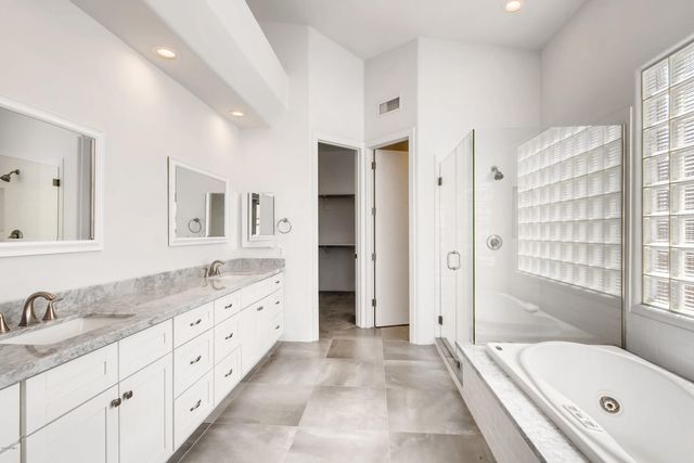 11015 E DESERT VISTA Drive, Scottsdale, AZ 85255