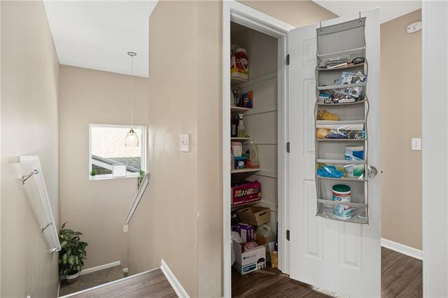 724 S 21st Street, St Joseph, MO 64507