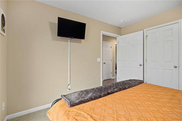 724 S 21st Street, St Joseph, MO 64507