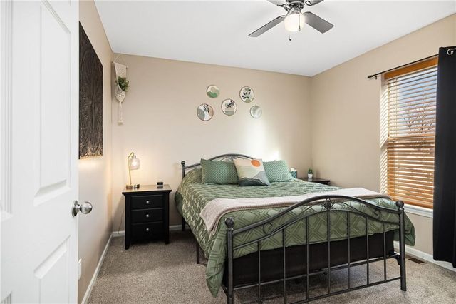 724 S 21st Street, St Joseph, MO 64507