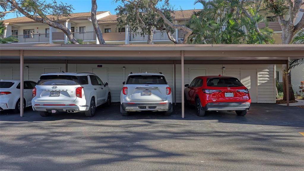 Image 20 of property listing at 1196 BIRD BAY WAY 310, Venice, FL 34285