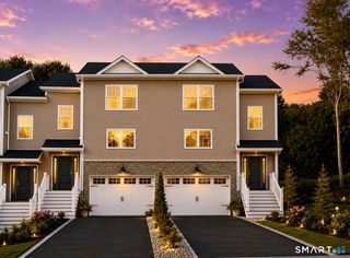 36 Micko Drive 61, Seymour, CT 06483