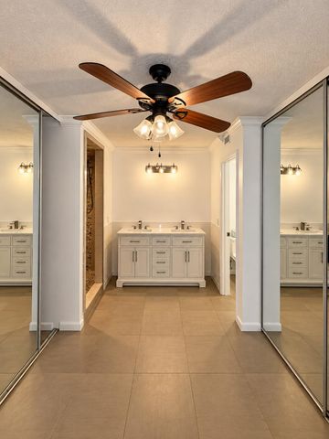 2003 20TH Lane, Palm Beach Gardens, FL 33418