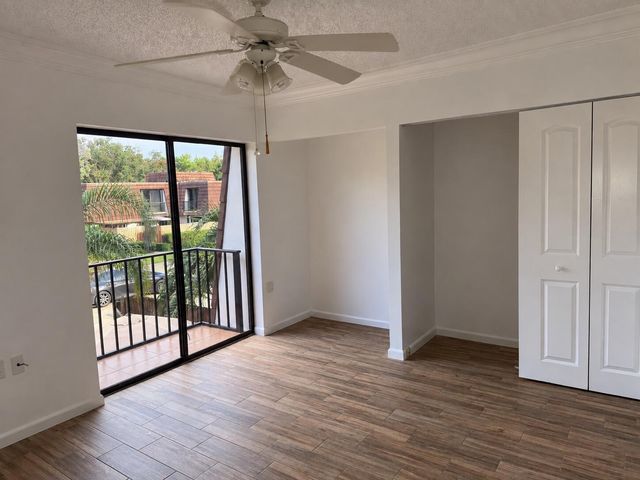 2003 20TH Lane, Palm Beach Gardens, FL 33418